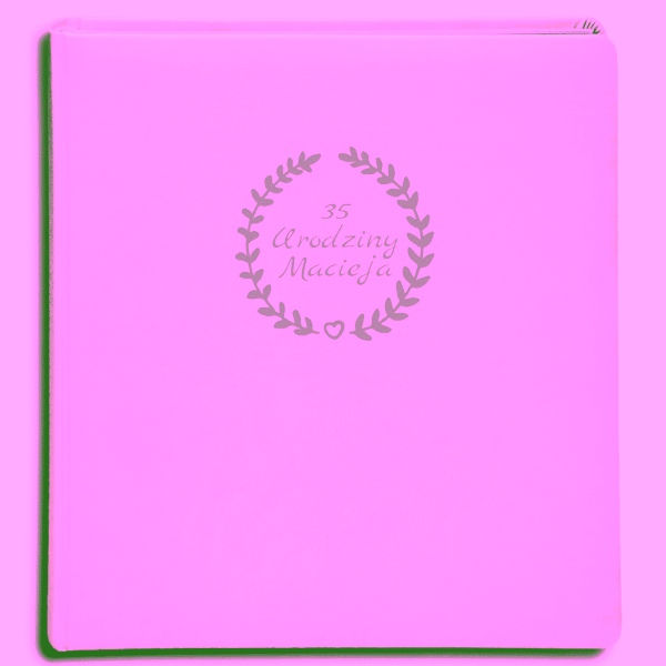 album na zdjęcia wklejane tradycyjne - urodziny - wianki grawerowane