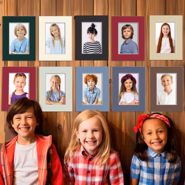 zestaw 10 ramek na zdjęcia passepartout formatu 15x21 - mix kolorów, ramka na ścianę